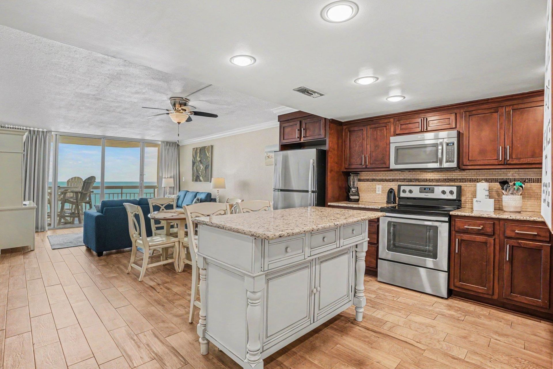 1012 N Waccamaw Dr.  Photo 9