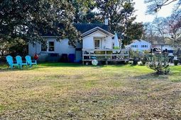 1150 Pleasant Pines Street photo 4