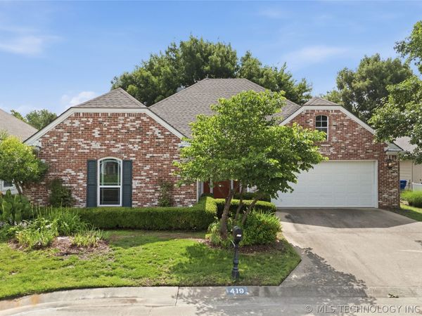419 N Forest Ridge Boulevard , Broken Arrow, OK 74014