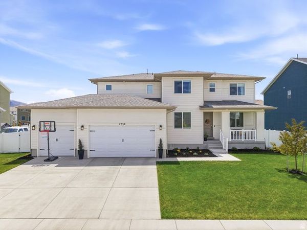 1752 E WARBLER DR , Eagle Mountain, UT 84005