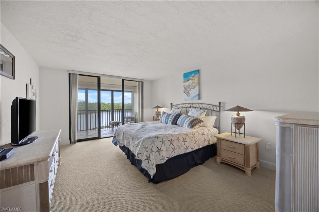 15 Bluebill Ave, Unit 103AA, Naples, FL 34108 Photo