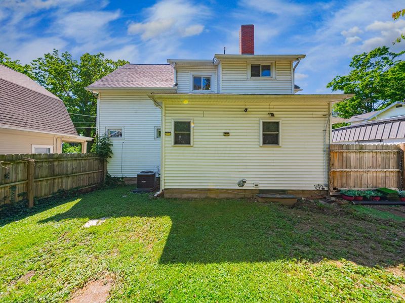 12 Mansfield Avenue , Mount Vernon, OH 43050 Photo 5
