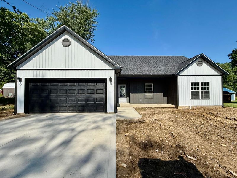 13513 Laurel Road NE, Thornville, OH 43076 Photo 2
