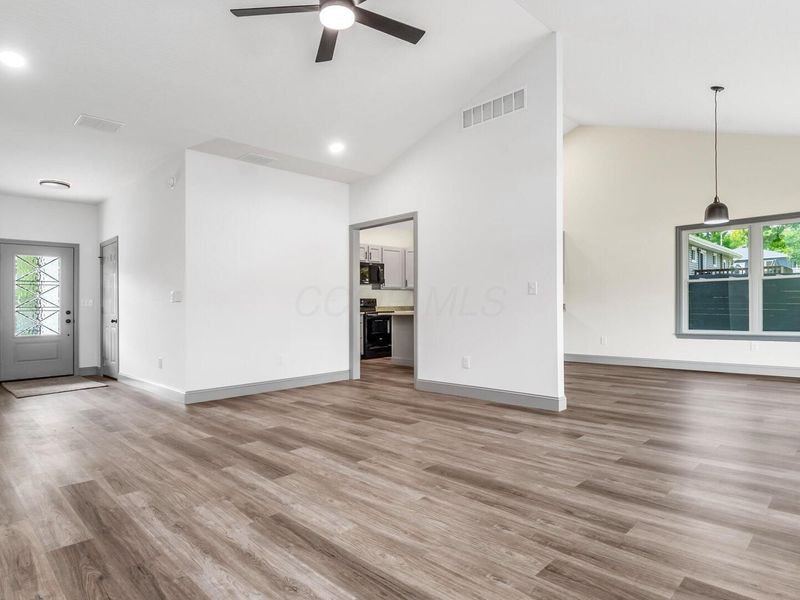 13513 Laurel Road NE, Thornville, OH 43076 Photo 7