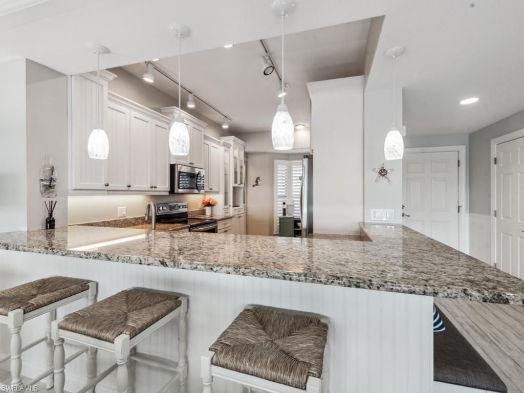 232 La Peninsula Blvd, Unit 232, Naples, FL 34113 Photo