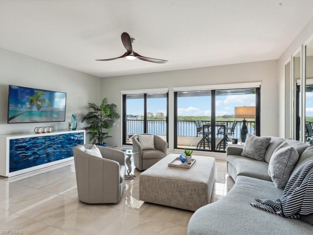 232 La Peninsula Blvd, Unit 232, Naples, FL 34113 Photo
