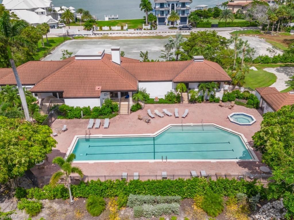 232 La Peninsula Blvd, Unit 232, Naples, FL 34113 Photo