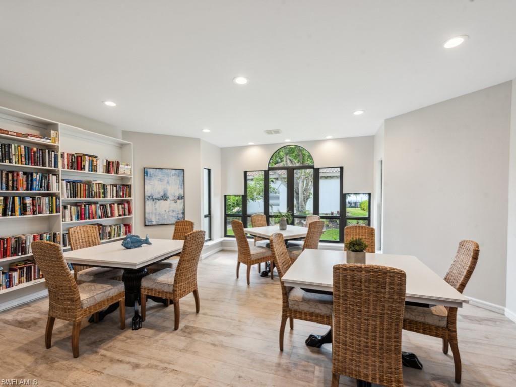 232 La Peninsula Blvd, Unit 232, Naples, FL 34113 Photo
