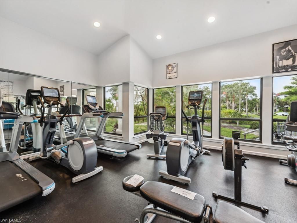 232 La Peninsula Blvd, Unit 232, Naples, FL 34113 Photo