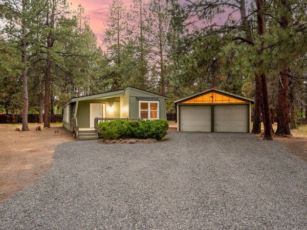 60924 Targee Drive, Bend, OR 97702