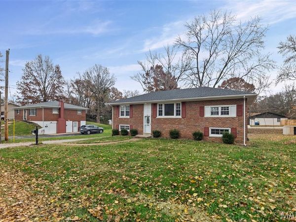 112 Ivo Drive , Swansea, IL 62226