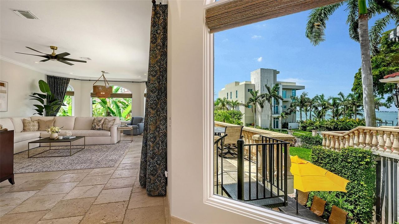 1023 Tocobaga Lane, Sarasota, FL 34236 Photo