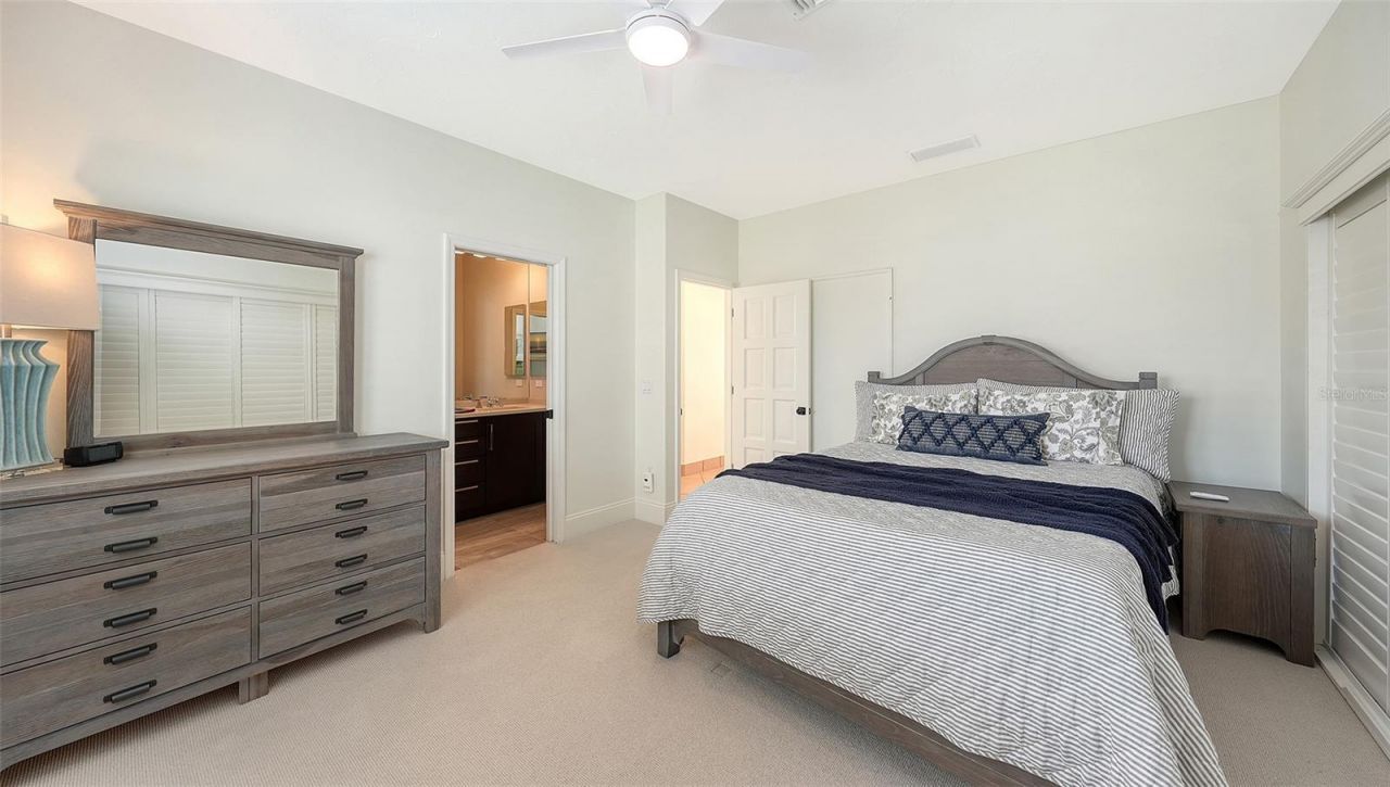 1023 Tocobaga Lane, Sarasota, FL 34236 Photo