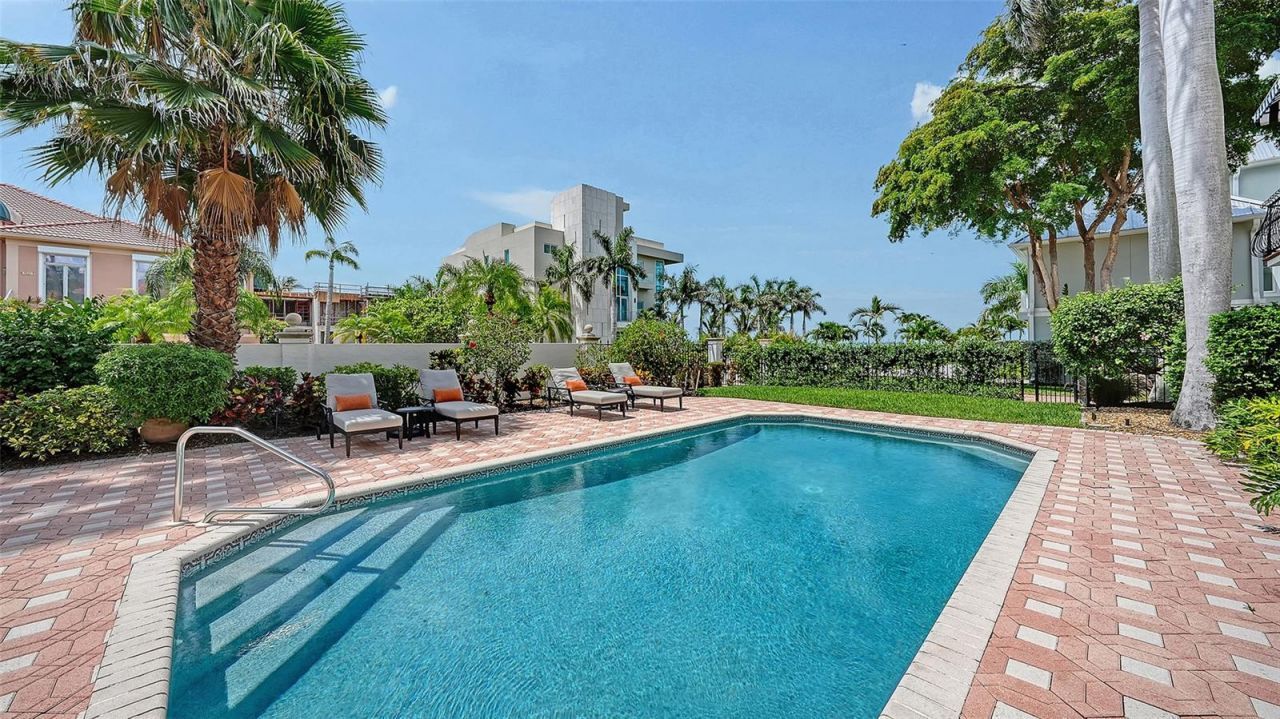 1023 Tocobaga Lane, Sarasota, FL 34236 Photo