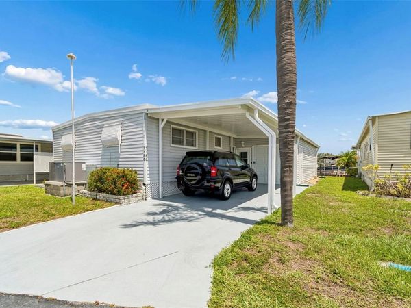 7186 MOUNT ARLINGTON DRIVE NE, Unit 421, ST PETERSBURG, FL 33702