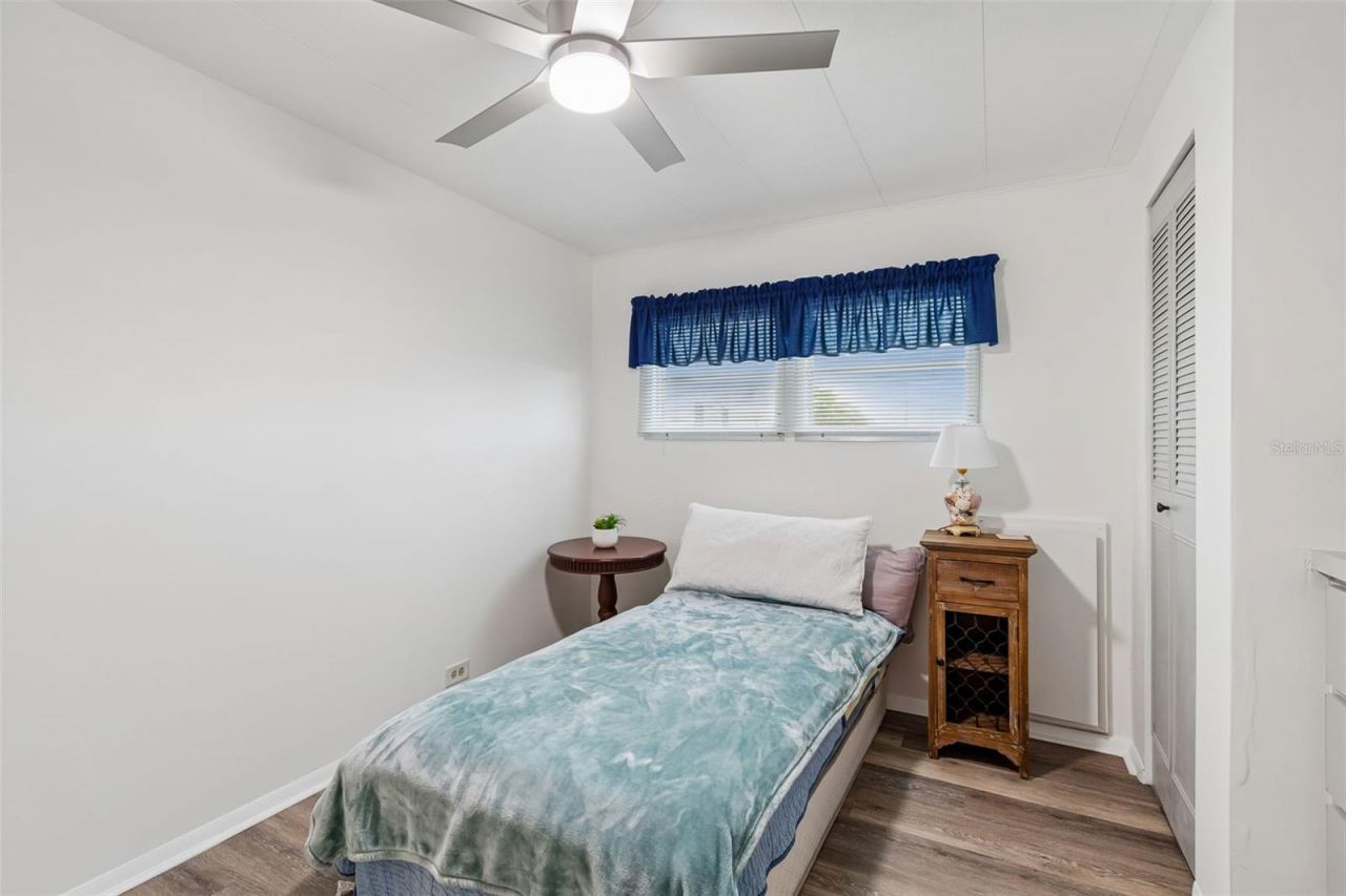 7186 Mount Arlington Drive Ne, Unit 421, Saint Petersburg, FL 33702 Photo