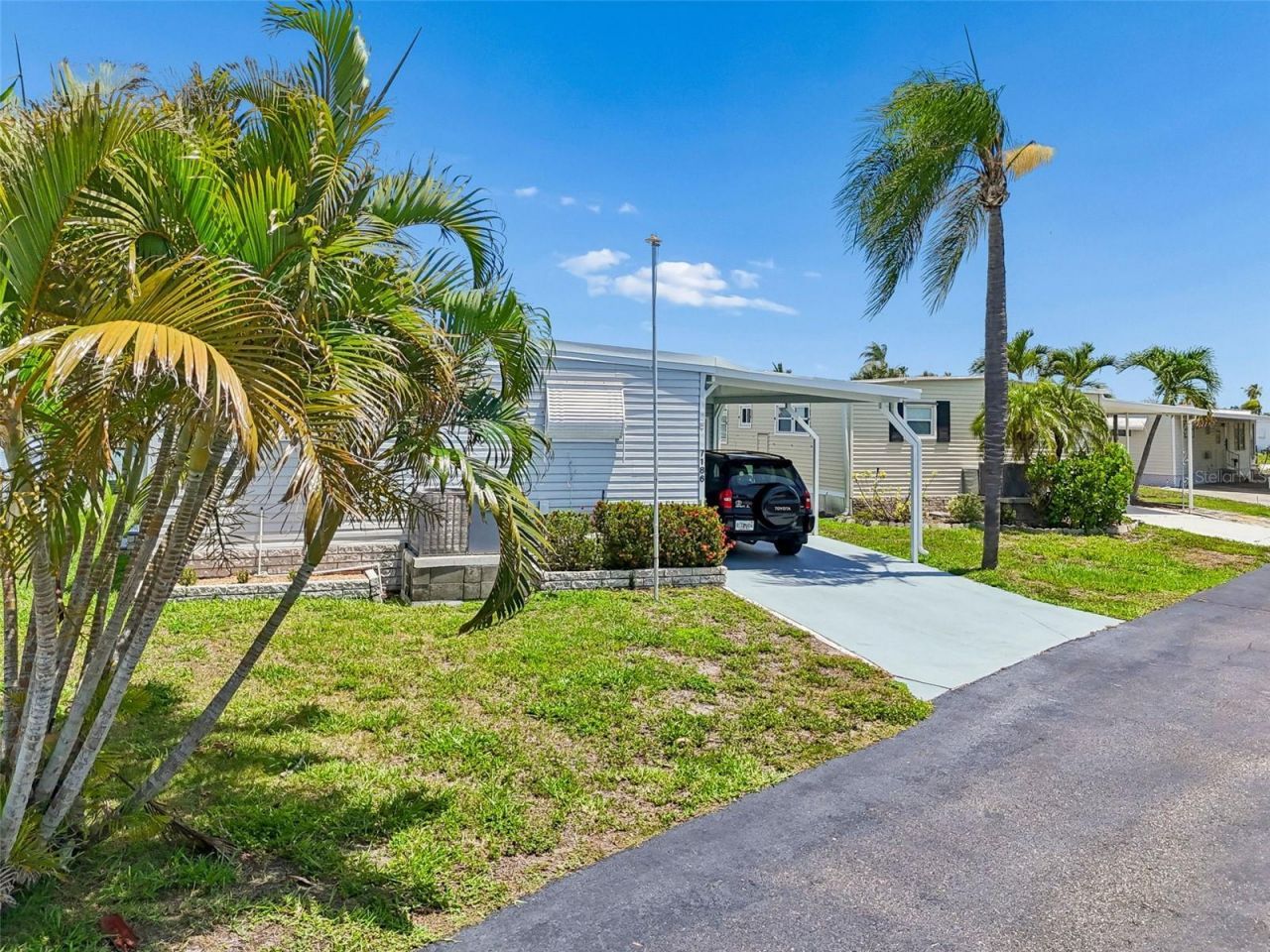 7186 Mount Arlington Drive Ne, Unit 421, Saint Petersburg, FL 33702 Photo
