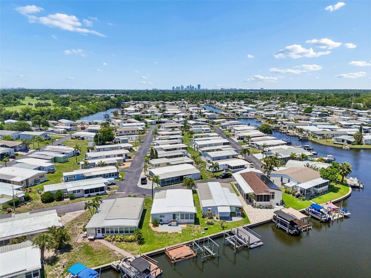 7186 Mount Arlington Drive Ne, Unit 421, Saint Petersburg, FL 33702 Photo