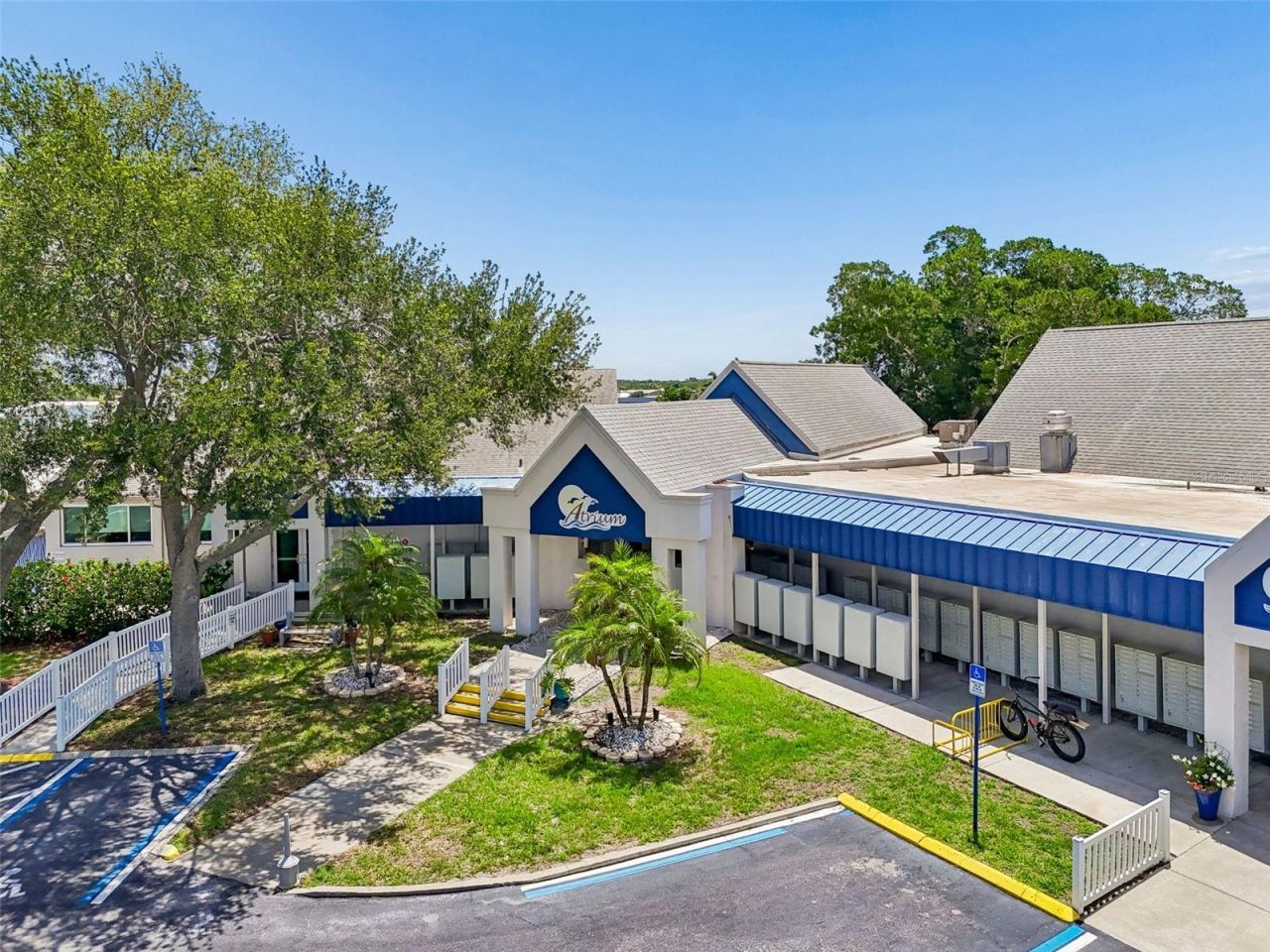 7186 Mount Arlington Drive Ne, Unit 421, Saint Petersburg, FL 33702 Photo