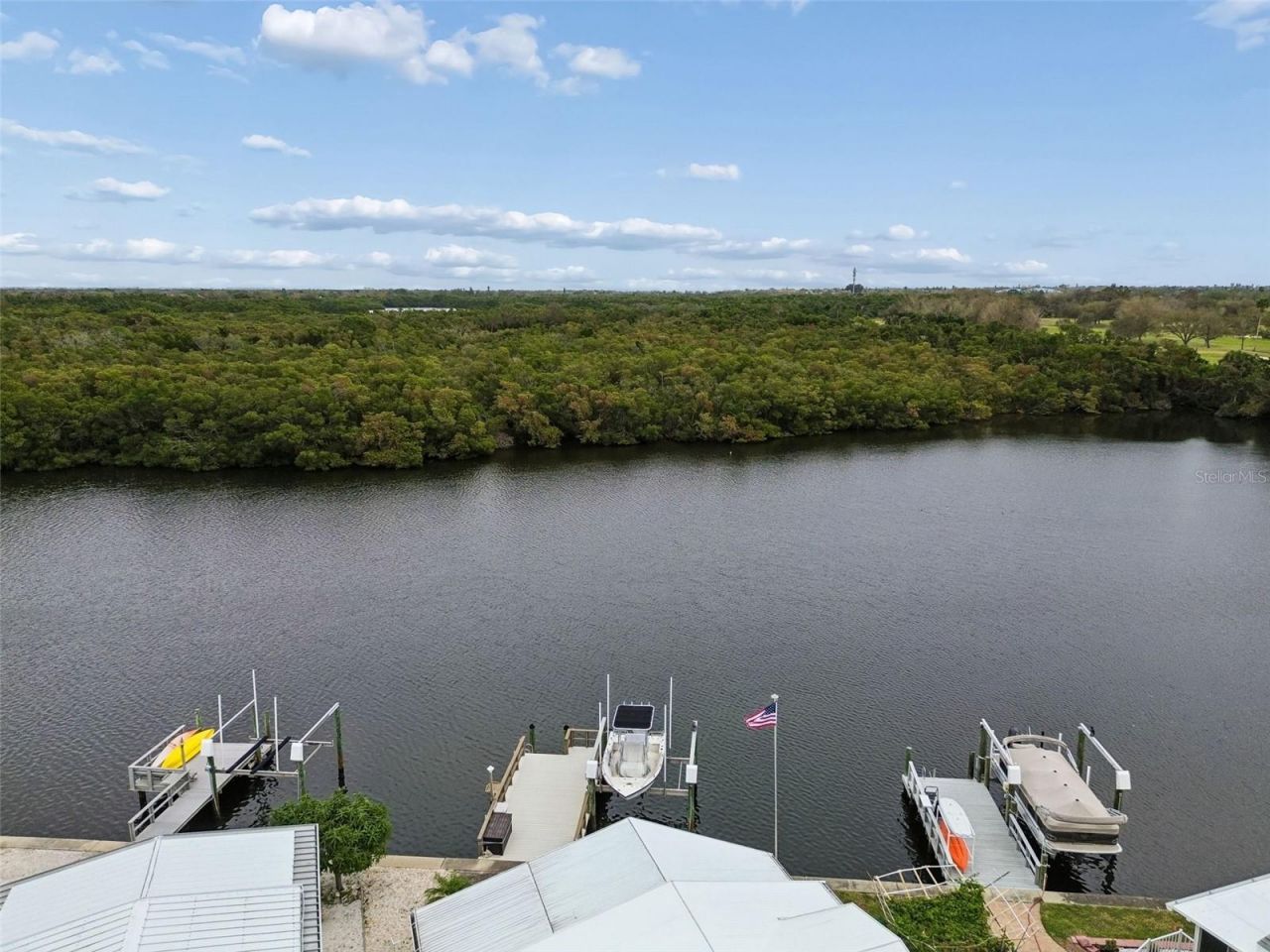7186 Mount Arlington Drive Ne, Unit 421, Saint Petersburg, FL 33702 Photo