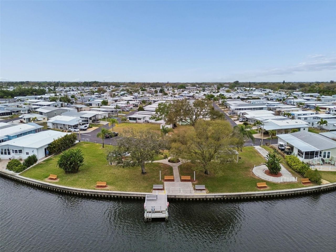 7186 Mount Arlington Drive Ne, Unit 421, Saint Petersburg, FL 33702 Photo