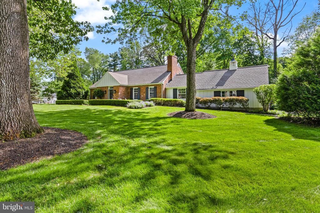 574 TIMBER LANE, DEVON, PA 19333