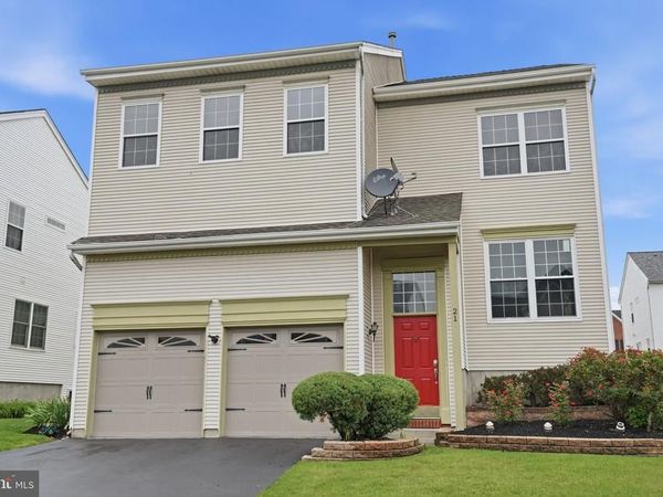 21 MOHAWK TRAIL , BURLINGTON, NJ 08016