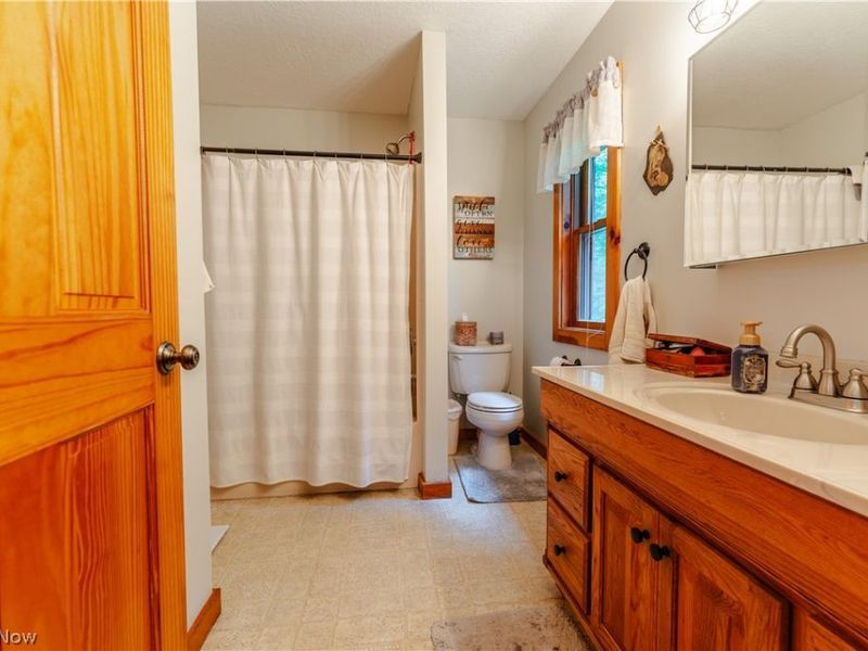 14264 Township Road 467 , Lakeville, OH 44638 Photo 12