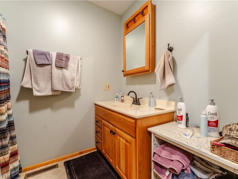 14264 Township Road 467 , Lakeville, OH 44638 Photo 16