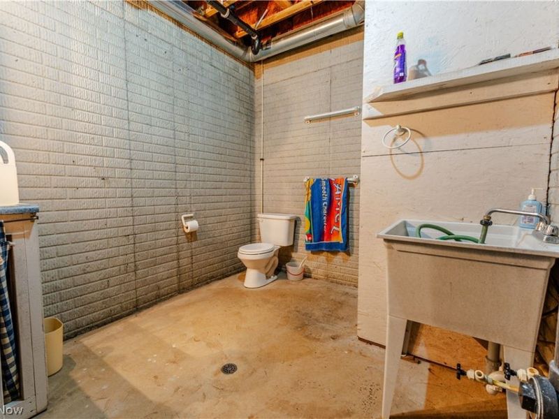 14264 Township Road 467 , Lakeville, OH 44638 Photo 21