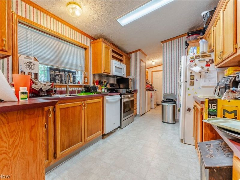 14264 Township Road 467 , Lakeville, OH 44638 Photo 36