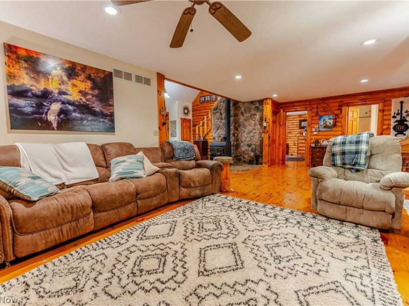 14264 Township Road 467 , Lakeville, OH 44638 Photo 8