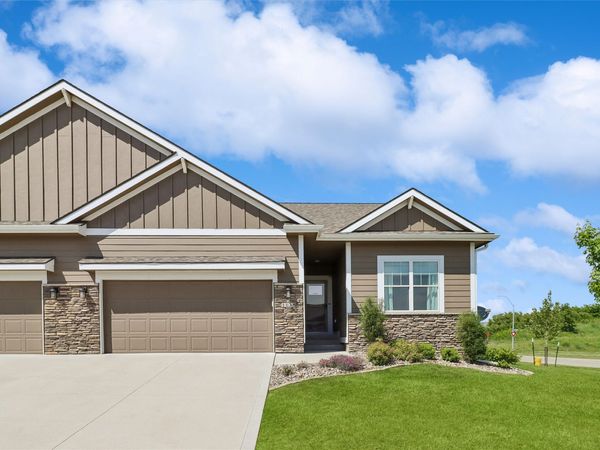 1138 NE 17th Lane , Ankeny, IA 50021