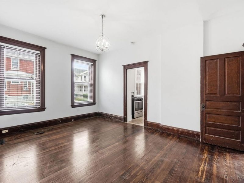 2412 Fairview Avenue, Cincinnati, OH 45219 Photo 27