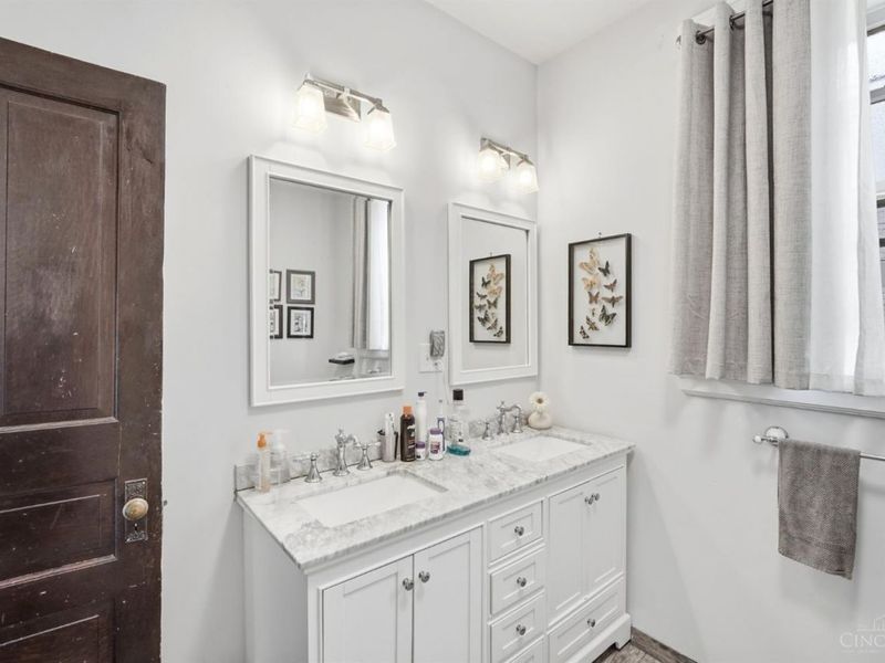 2412 Fairview Avenue, Cincinnati, OH 45219 Photo 50