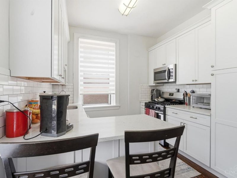 2412 Fairview Avenue, Cincinnati, OH 45219 Photo 54