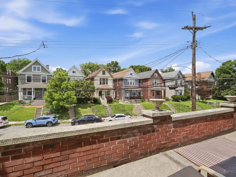 2412 Fairview Avenue, Cincinnati, OH 45219 Photo 57