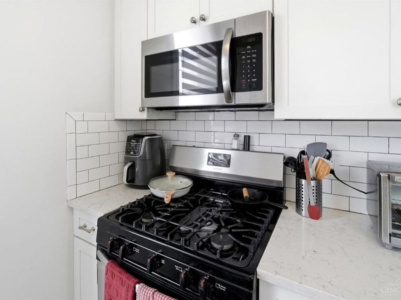 2412 Fairview Avenue, Cincinnati, OH 45219 Photo 60