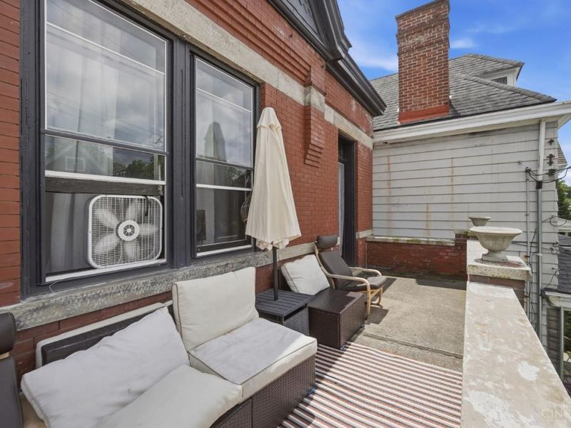 2412 Fairview Avenue, Cincinnati, OH 45219 Photo 61