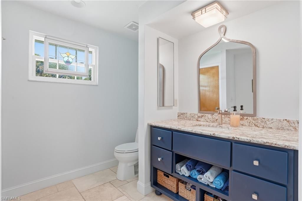 681 7th St Sw, Naples, FL 34117 Photo