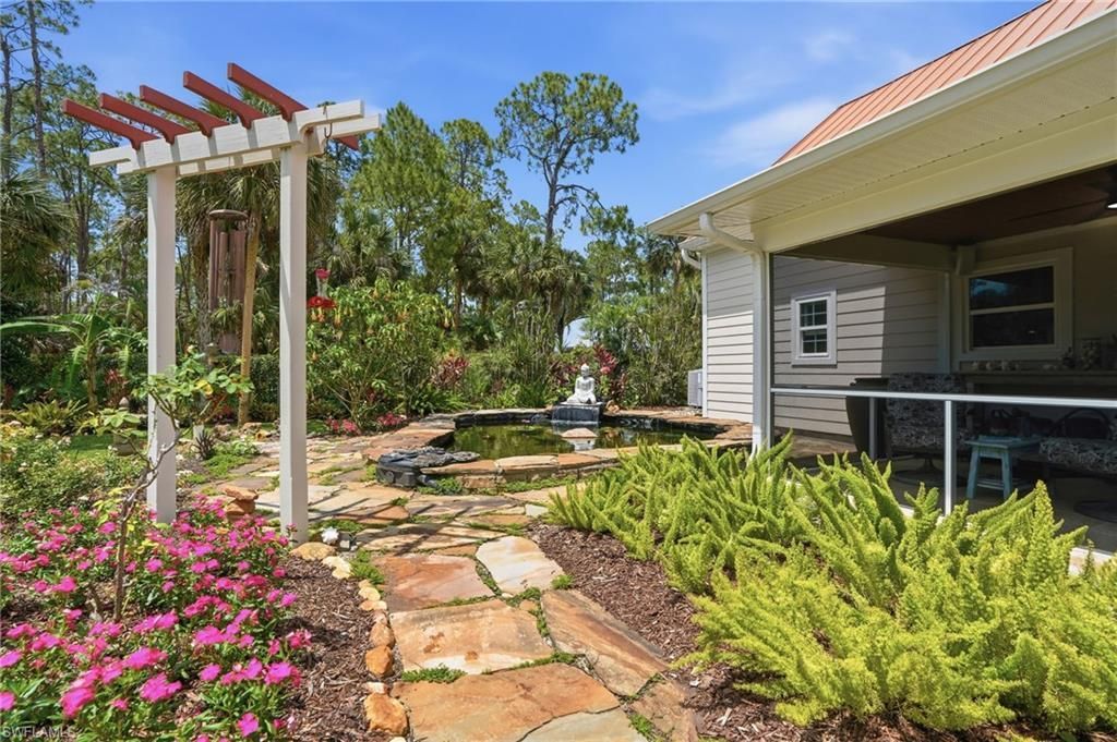 681 7th St Sw, Naples, FL 34117 Photo