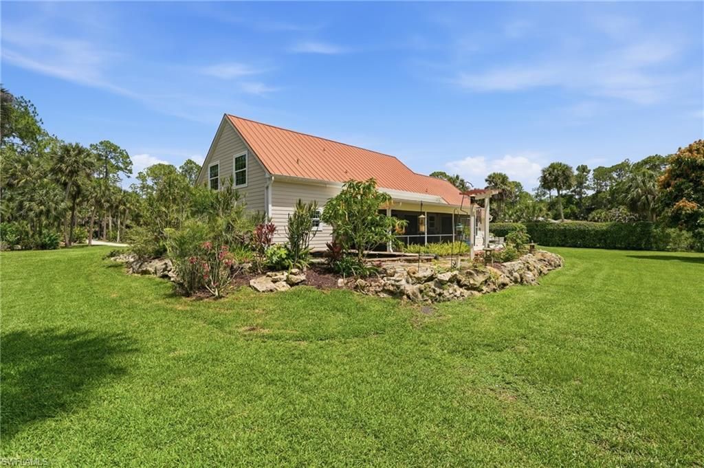 681 7th St Sw, Naples, FL 34117 Photo