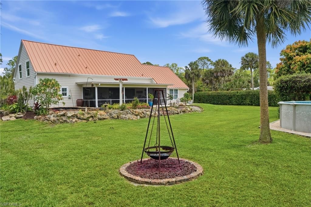681 7th St Sw, Naples, FL 34117 Photo