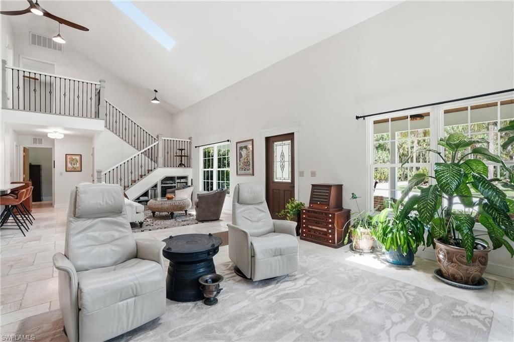 681 7th St Sw, Naples, FL 34117 Photo