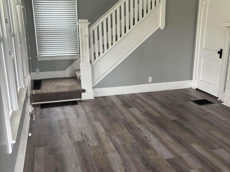 1690 Dyer Road , Grove City, OH 43123 Photo 8