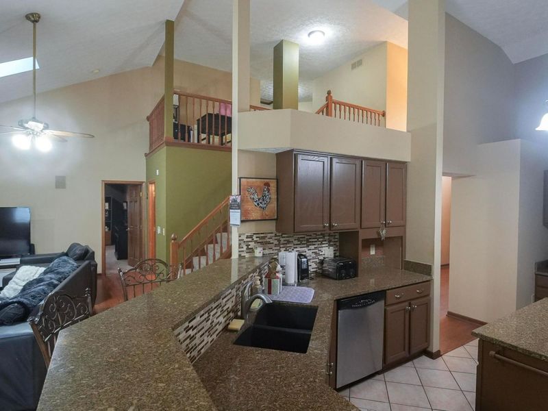 3612 Mariners Way , Lewis Center, OH 43035 Photo 24