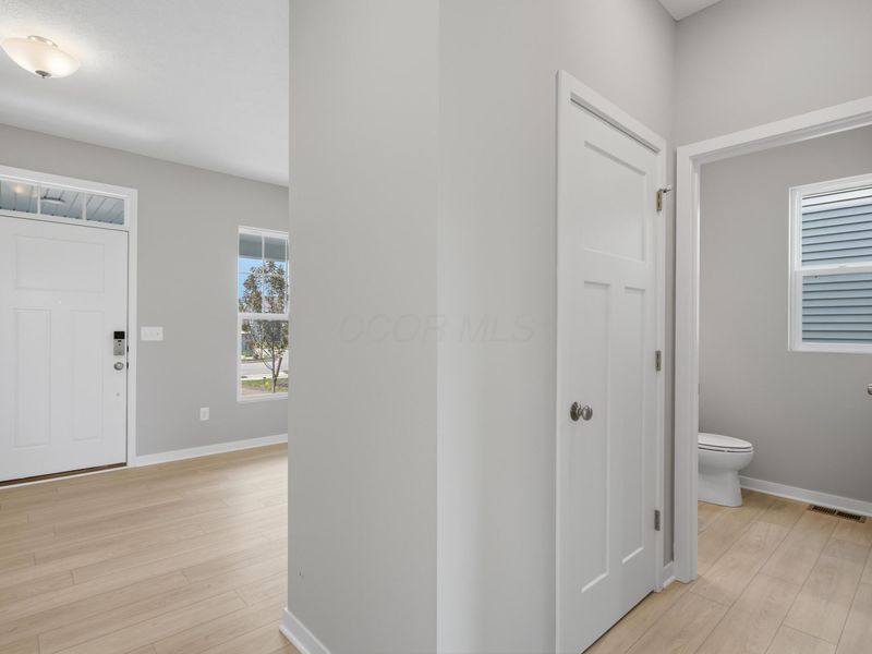 1134 Jeffrey Lane, Grove City, OH 43123 Photo 8