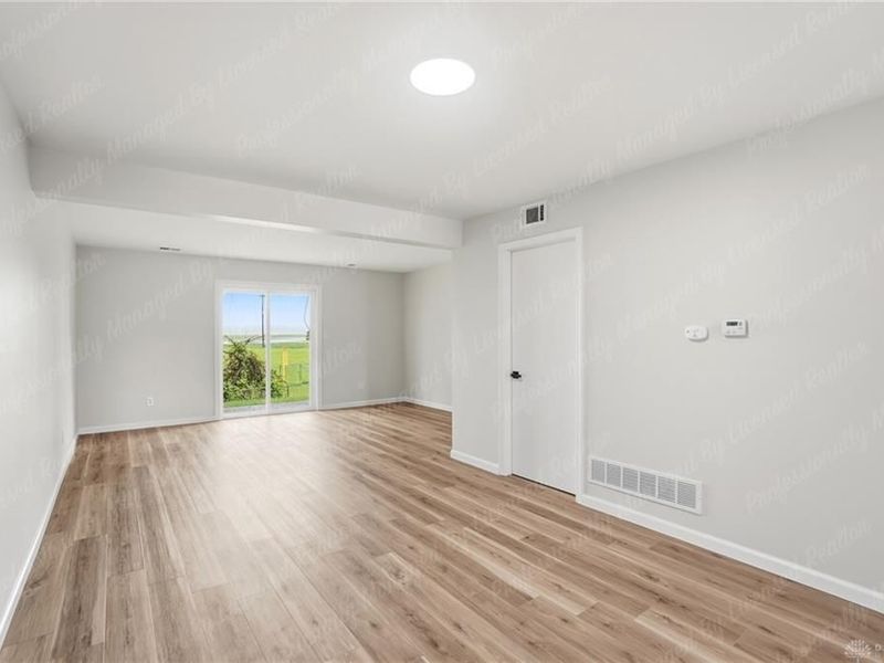 539 N Broad Street, Fairborn, OH 45324 Photo 13
