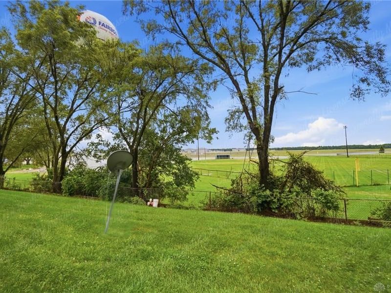 539 N Broad Street, Fairborn, OH 45324 Photo 41