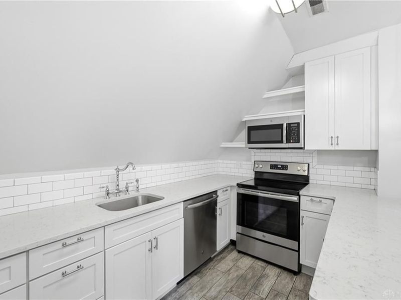 2412 Fairview Avenue, Cincinnati, OH 45219 Photo 28